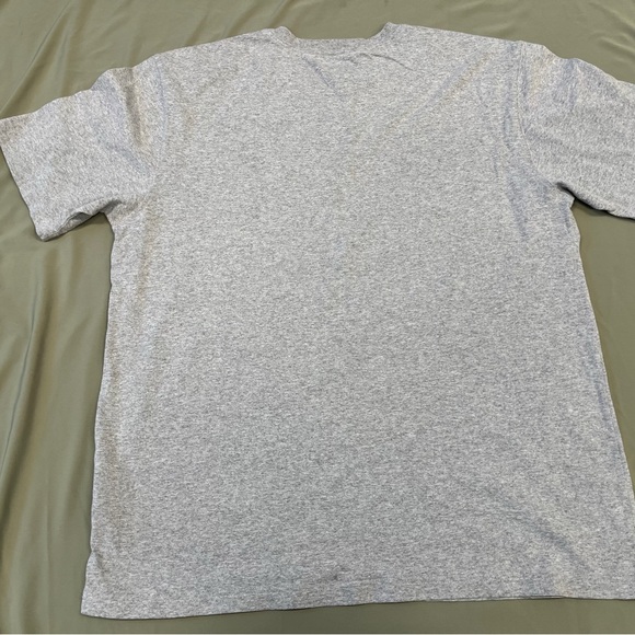 Carhartt Men's Crew Neck T-Shirt in dark red/maroon, size large. - Picture 3 of 6